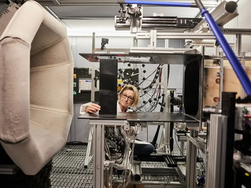 techtour - unsw acoustic - img